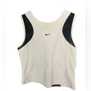 Compression Nike Crop Tank